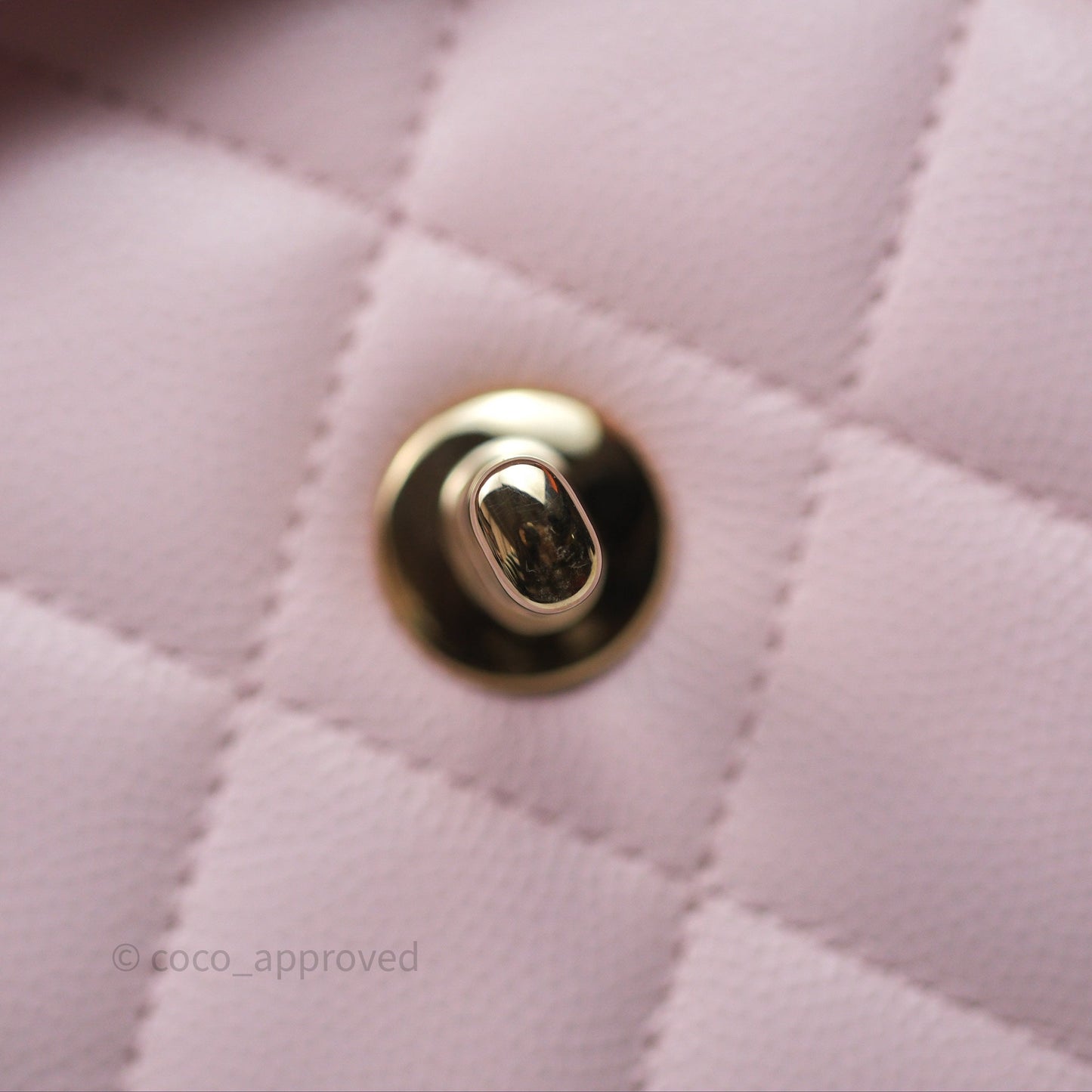 Chanel Jumbo Classic Double Flap Pink Caviar Gold Hardware⁣⁣