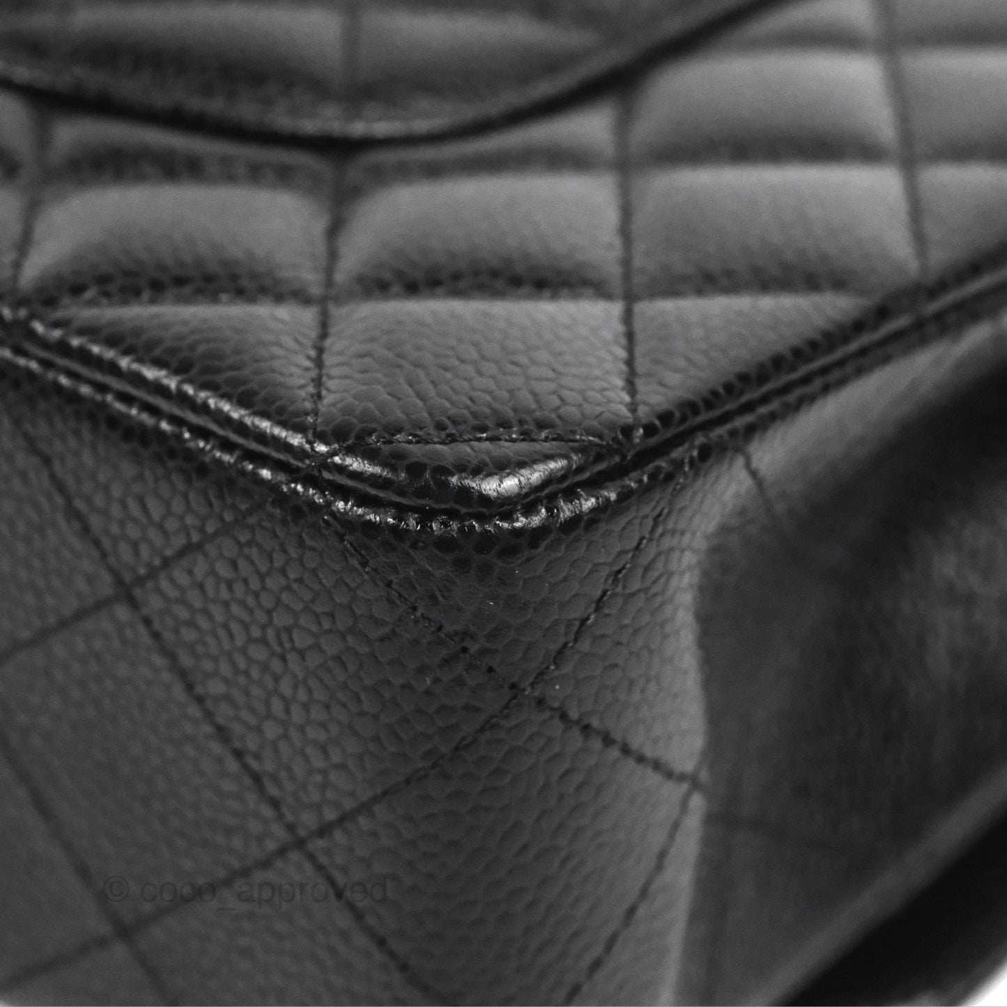 Chanel Classic M/L Medium Flap Quilted Black Caviar Silver Hardware