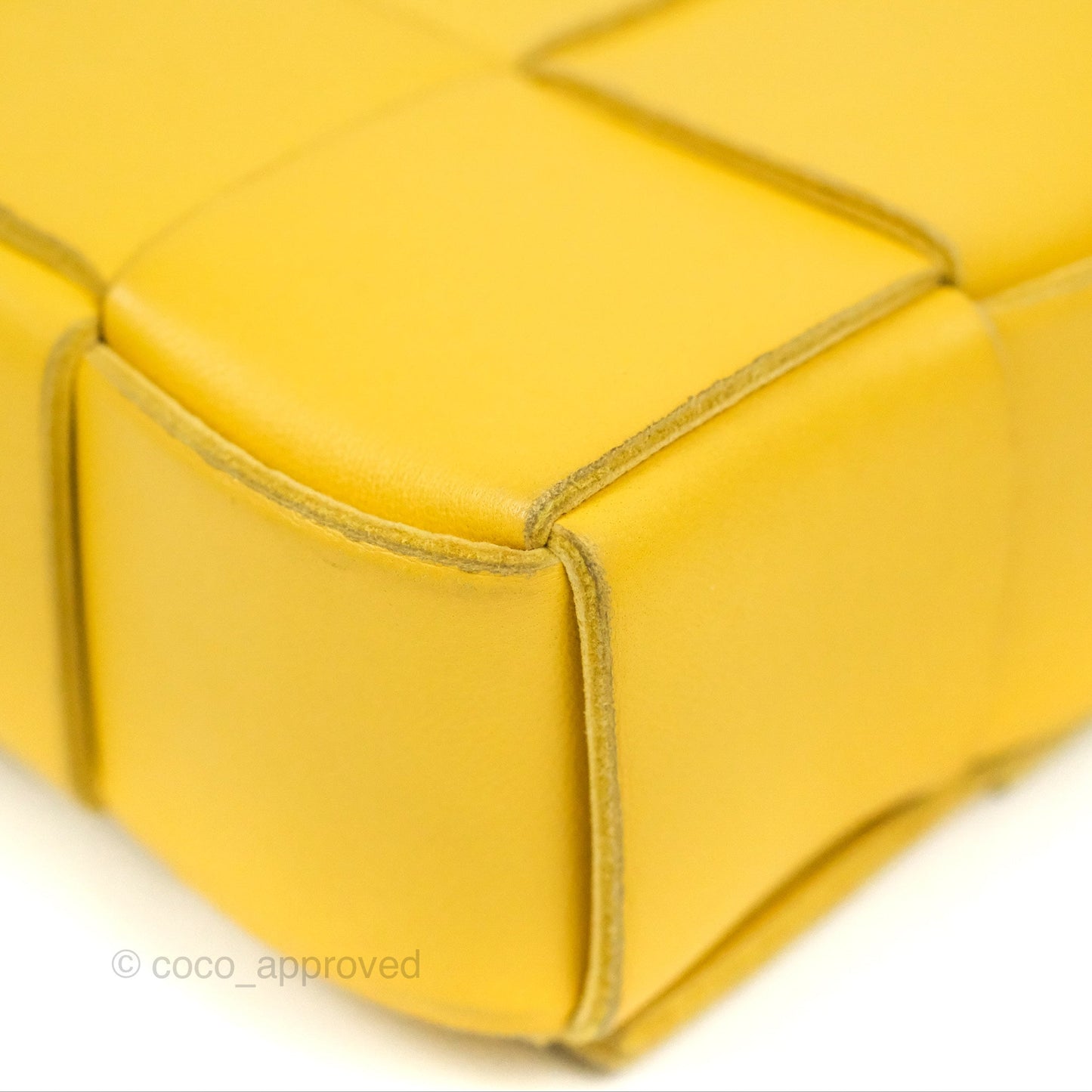 Bottega Veneta Cassette Shoulder Bag Intrecciato Yellow Lambskin