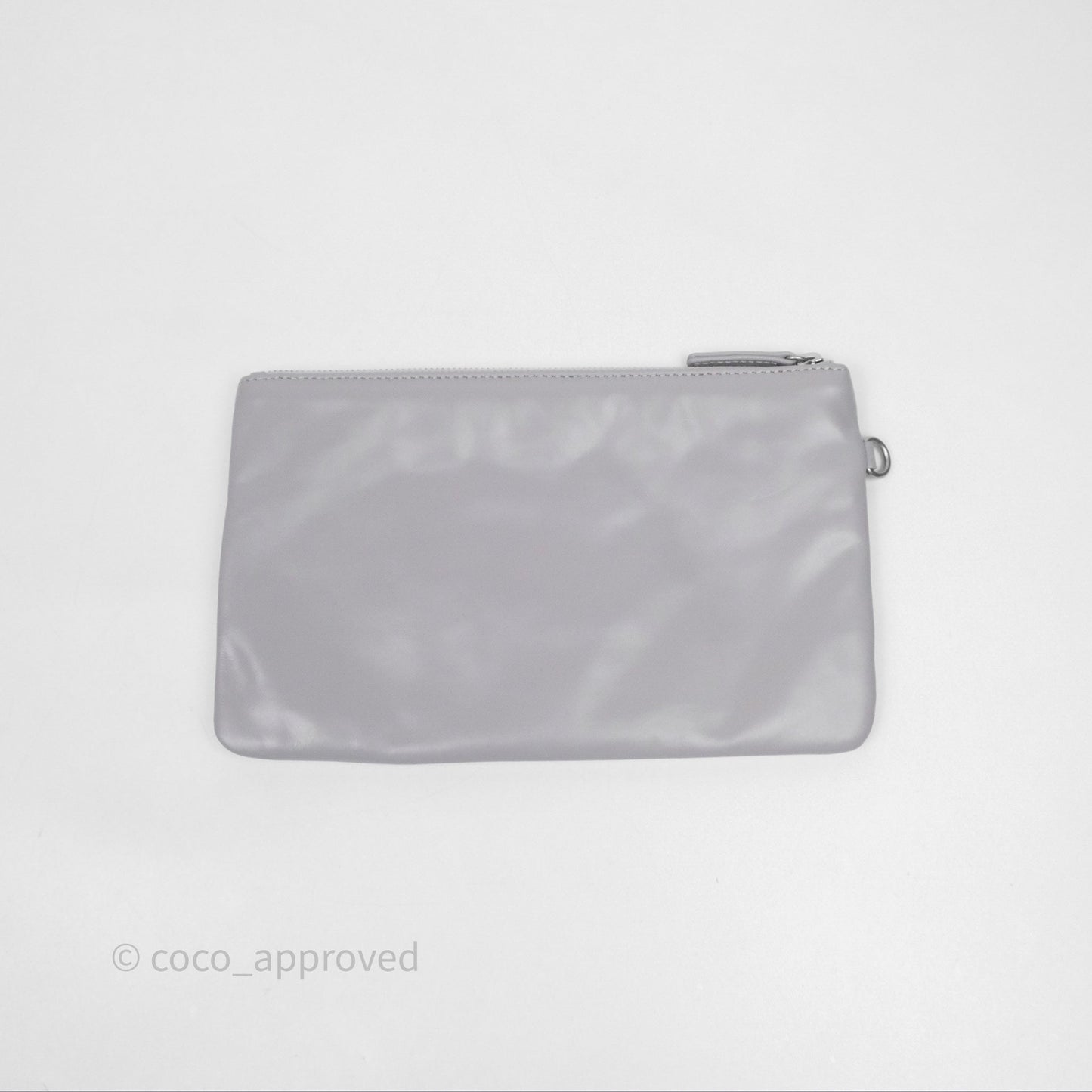 Chanel 22 Medium Grey Shiny Aged Calfskin Aged Silver Hardware