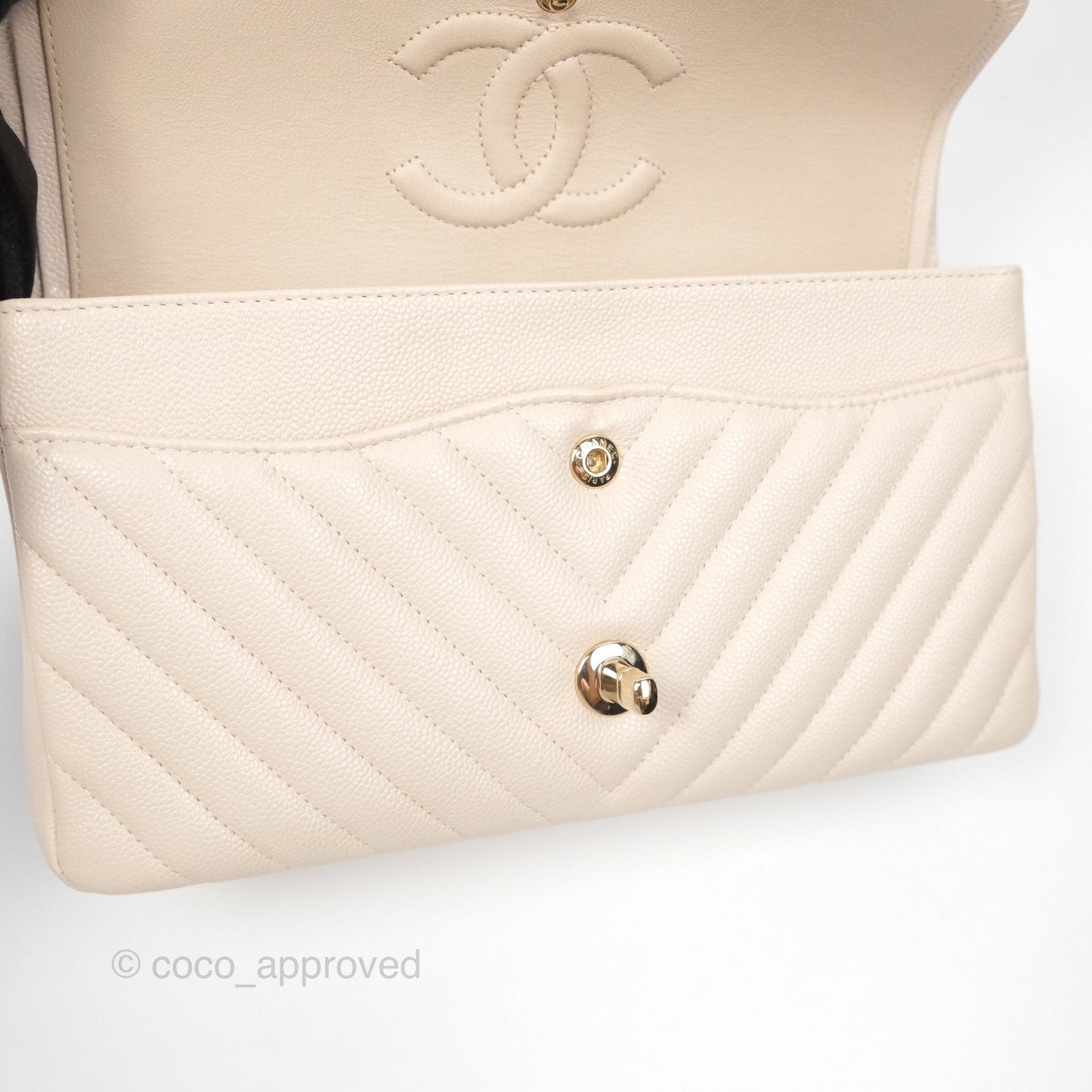 Chanel Classic M/L Medium Double Flap Chevron Light Beige Caviar Gold Hardware 20B