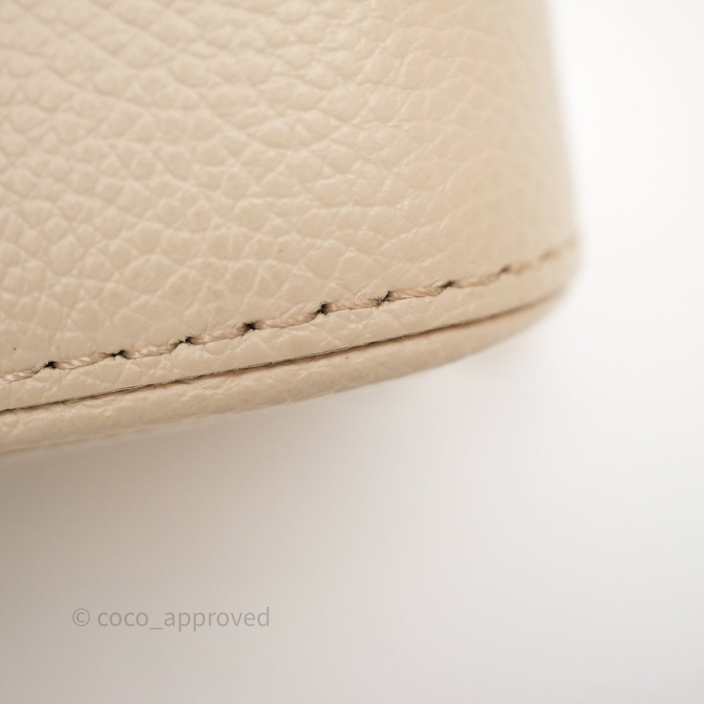 Louis Vuitton Easy Pouch On Strap Crème Monogram Empreinte Leather