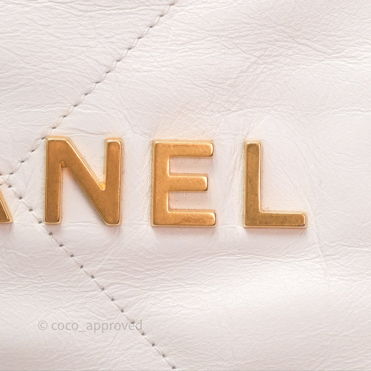 Chanel 22 Small White Shiny Calfskin Aged Gold Hardware