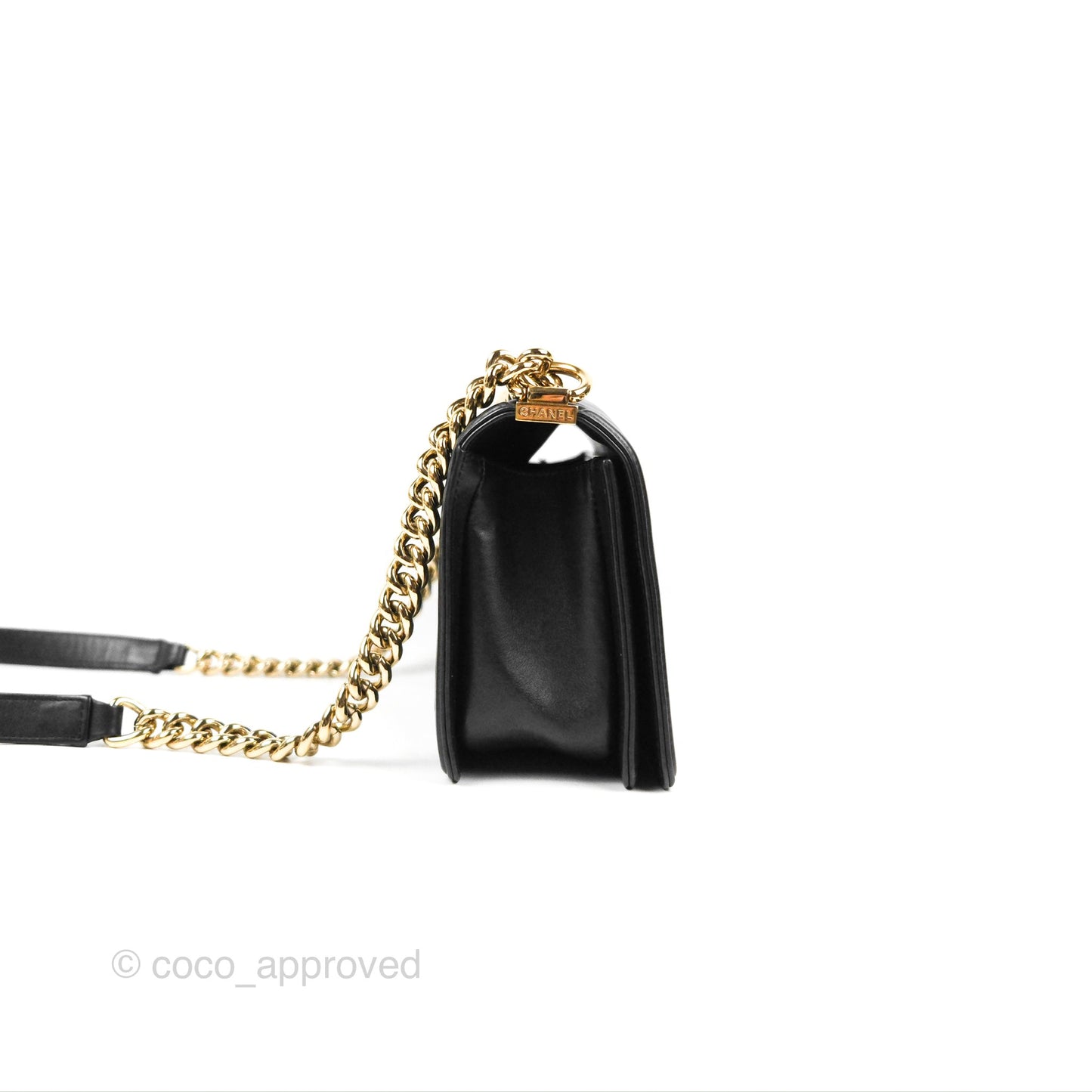 Chanel Medium Boy Chevron Black Calfskin Gold Hardware