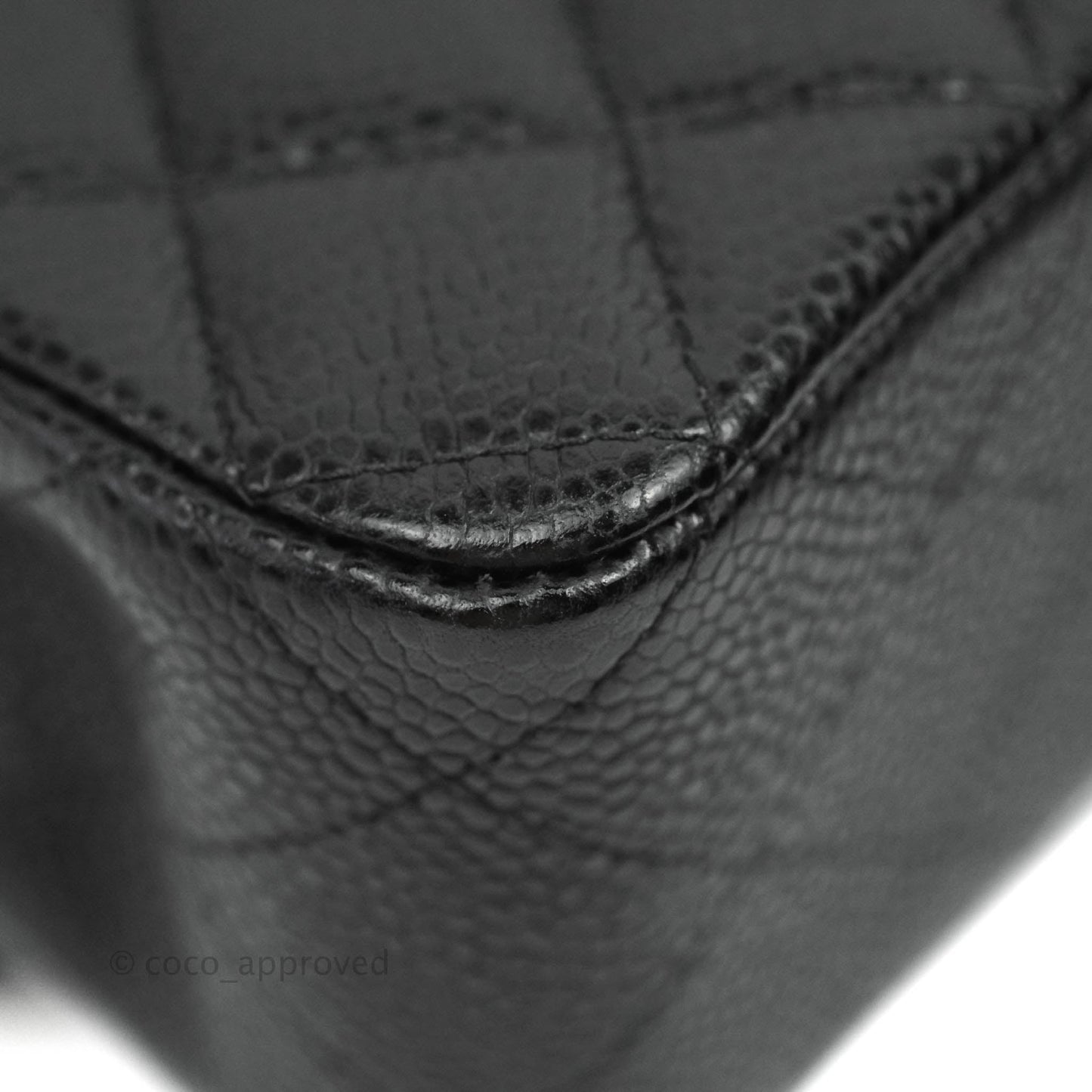 Chanel Quilted M/L Medium Double Flap Black Caviar Gold Hardware