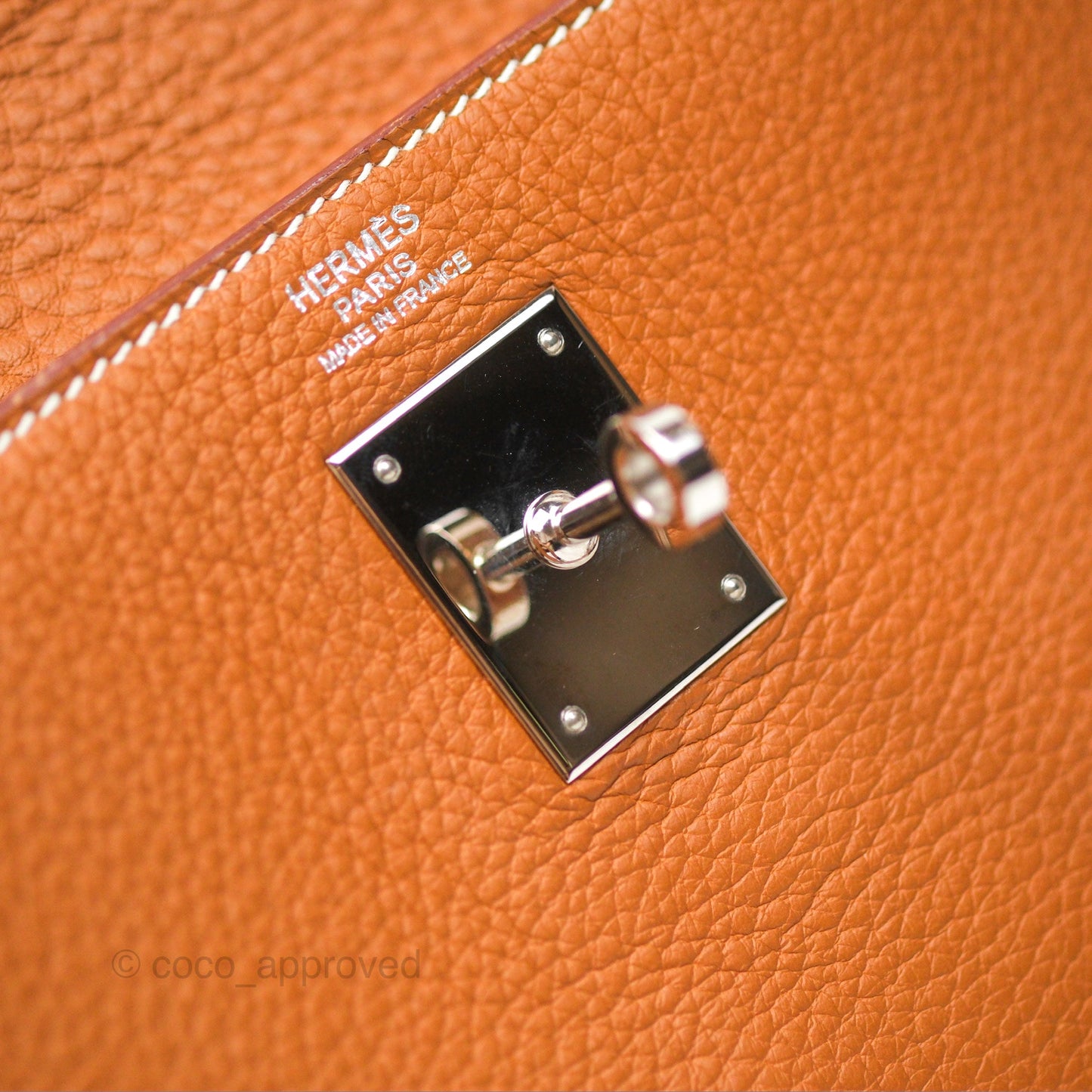 Hermès Kelly 32 Retourne Gold Togo Palladium Hardware