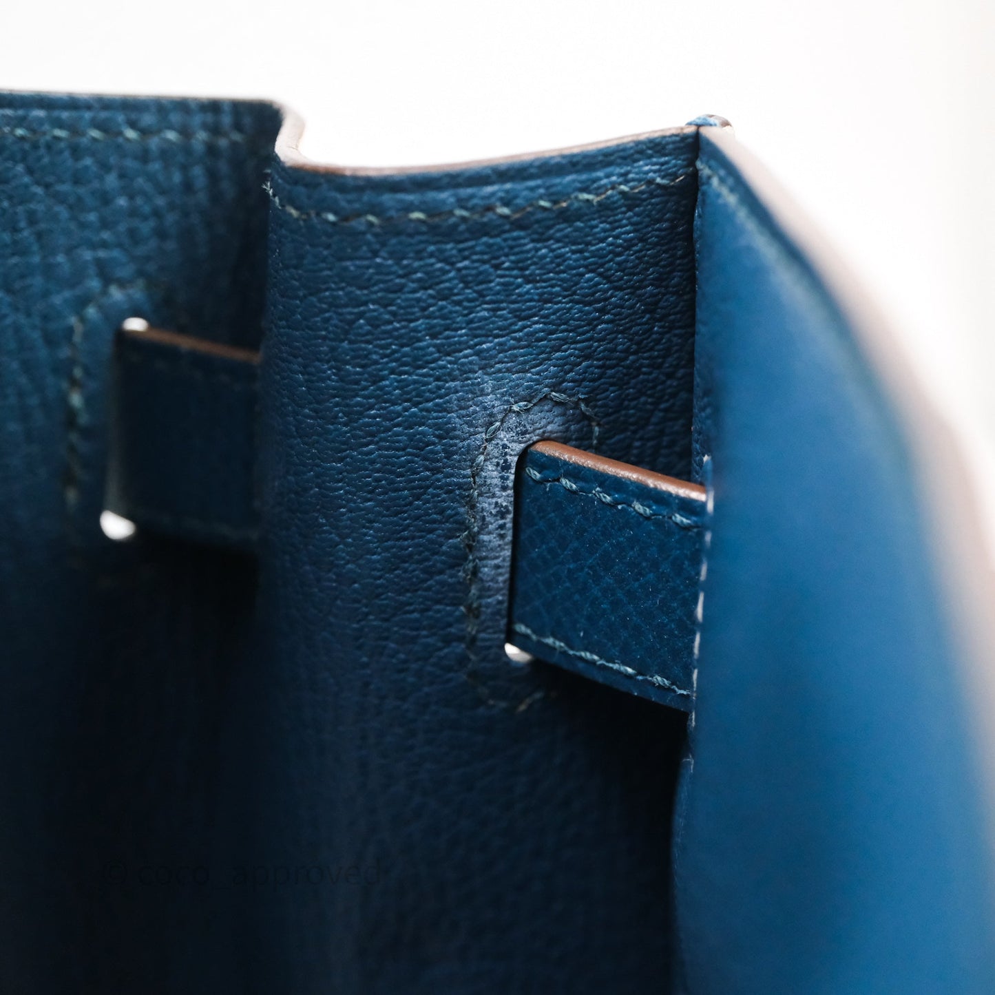 Hermès Kelly 32 Sellier Bleu Thalassa 7A/ White Epsom Palladium Hardware