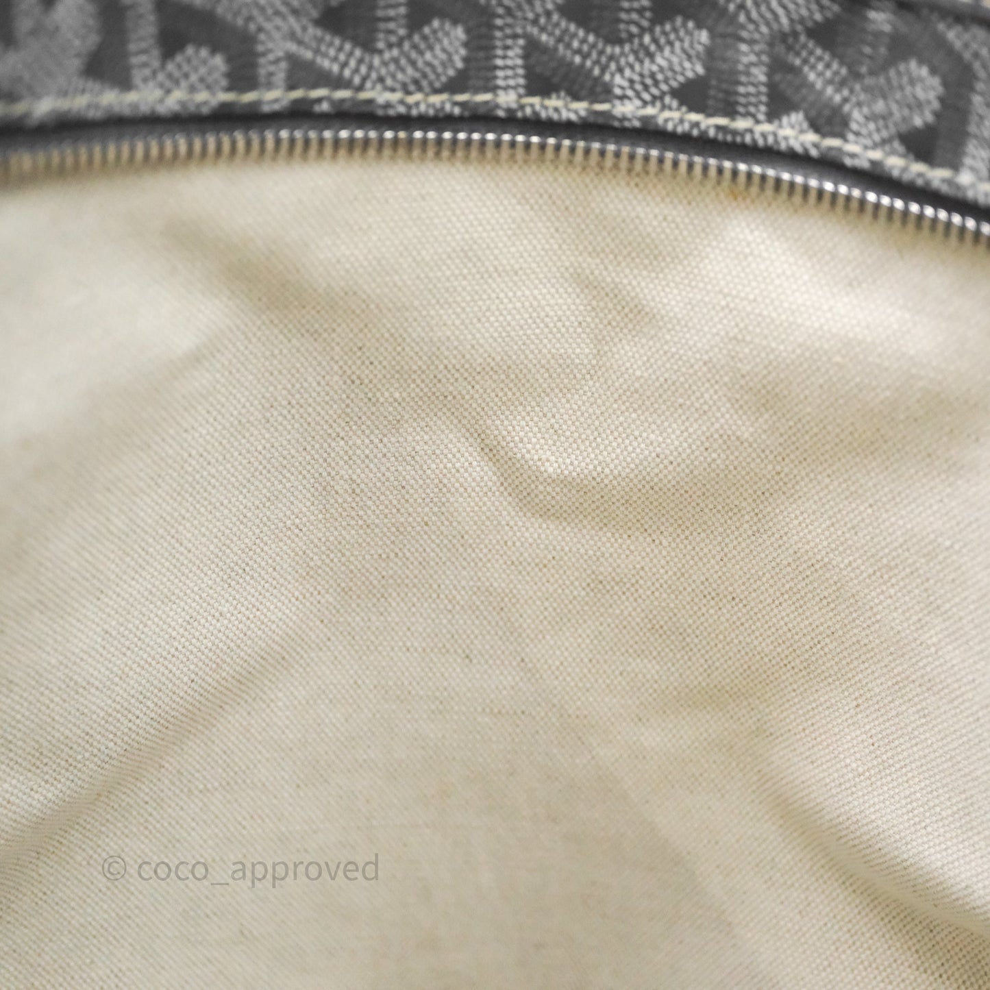Goyard Bohème Hobo Bag Grey Goyardine Canvas Pink Heart