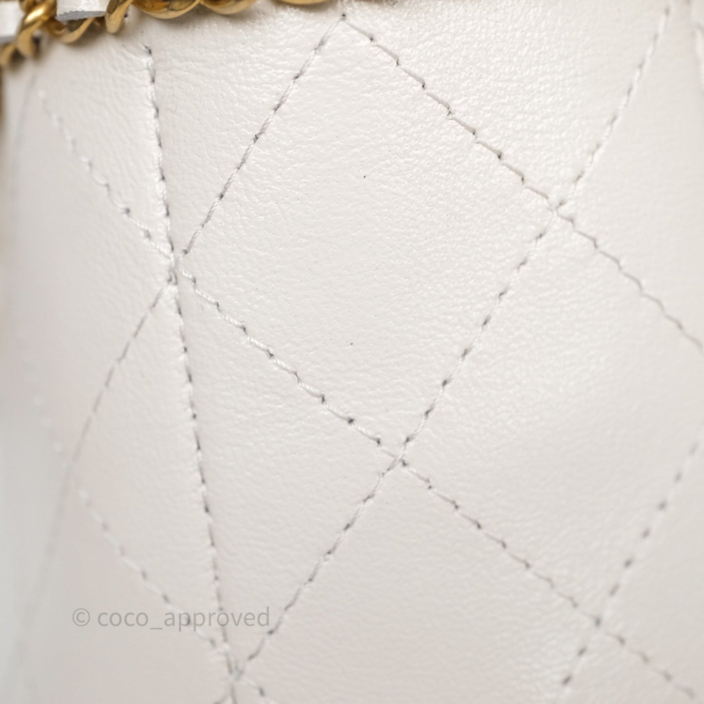 Chanel Mini Bucket Bag White Shiny Lambskin Aged Gold Hardware 25C