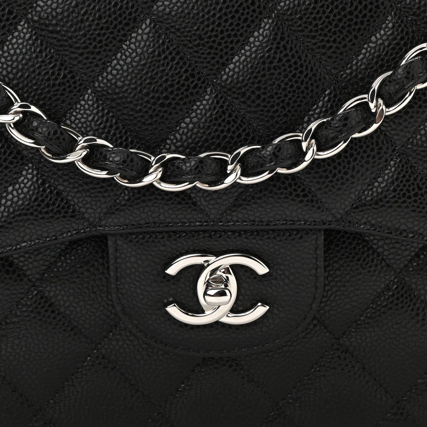 Luxury Chanel CAVIAR QUILTED JUMBO DOUBLE FLAP
