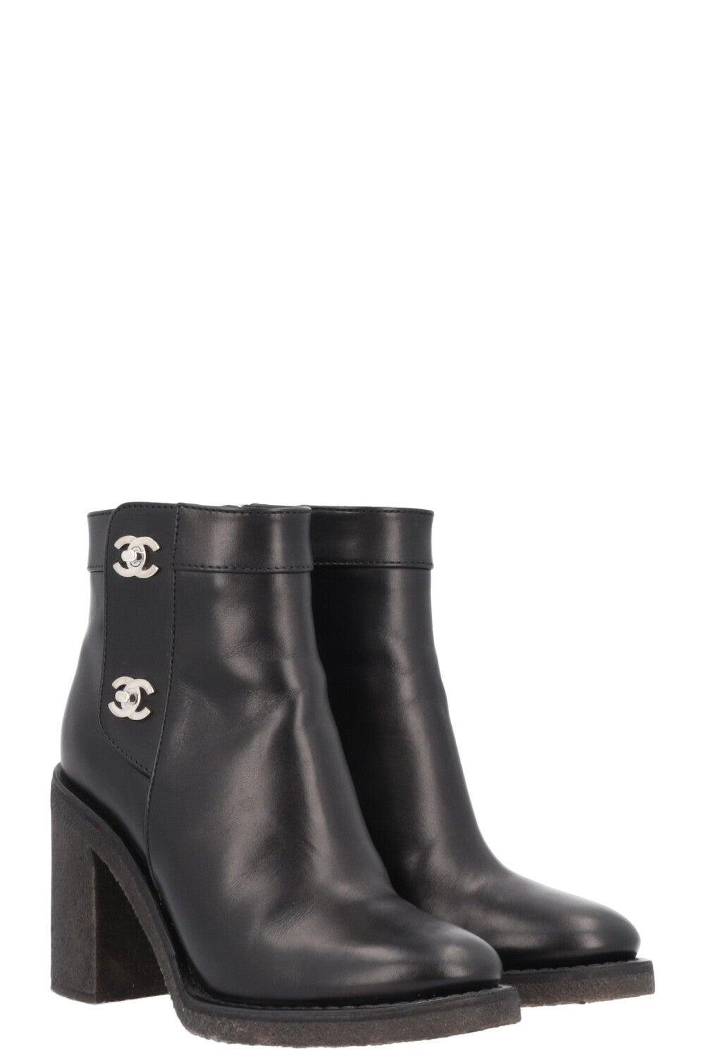 CHANEL CC Turnlock Boots