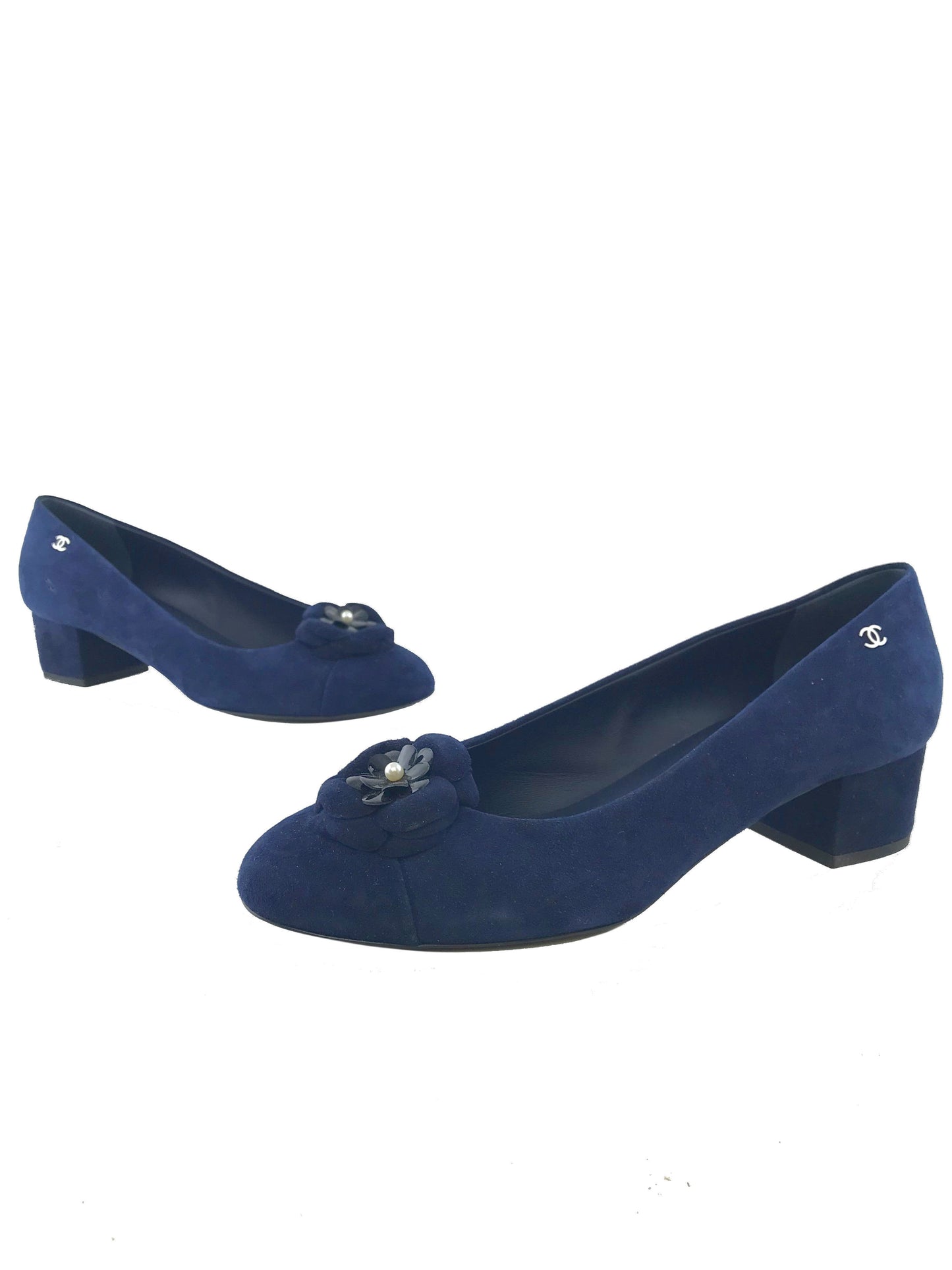 Chanel 16C Suede Camellia Pumps Size 10.5