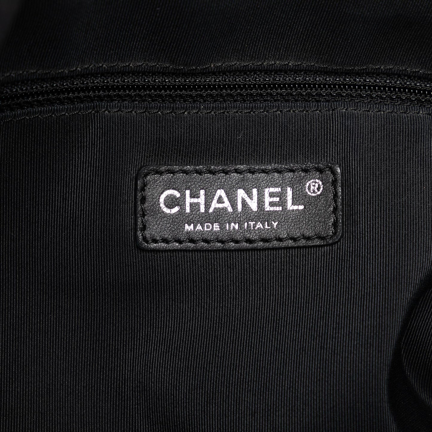 Chanel 31 Rue Cambon Embossed Leather Satchel (SHG-nBv17W)