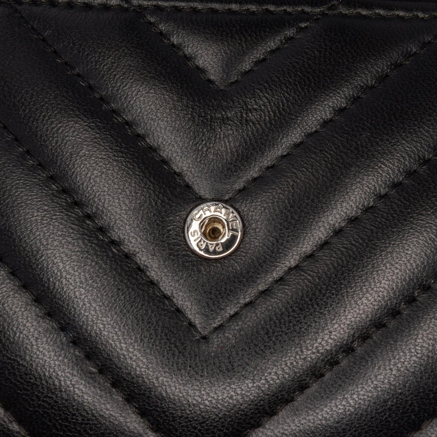 Chanel CC Chevron Lambskin Wallet On Chain