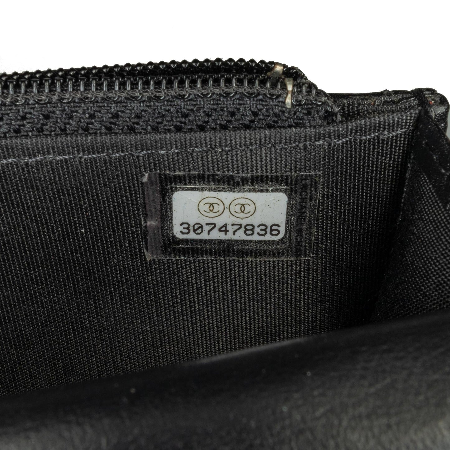 Chanel CC Lambskin About Pearls Card Holder On Chain (SHG-XiJKT4)