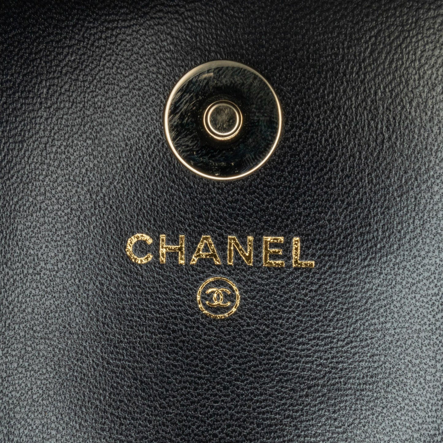 Chanel CC Lambskin Card Holder On Chain (SHG-OR7dwk)
