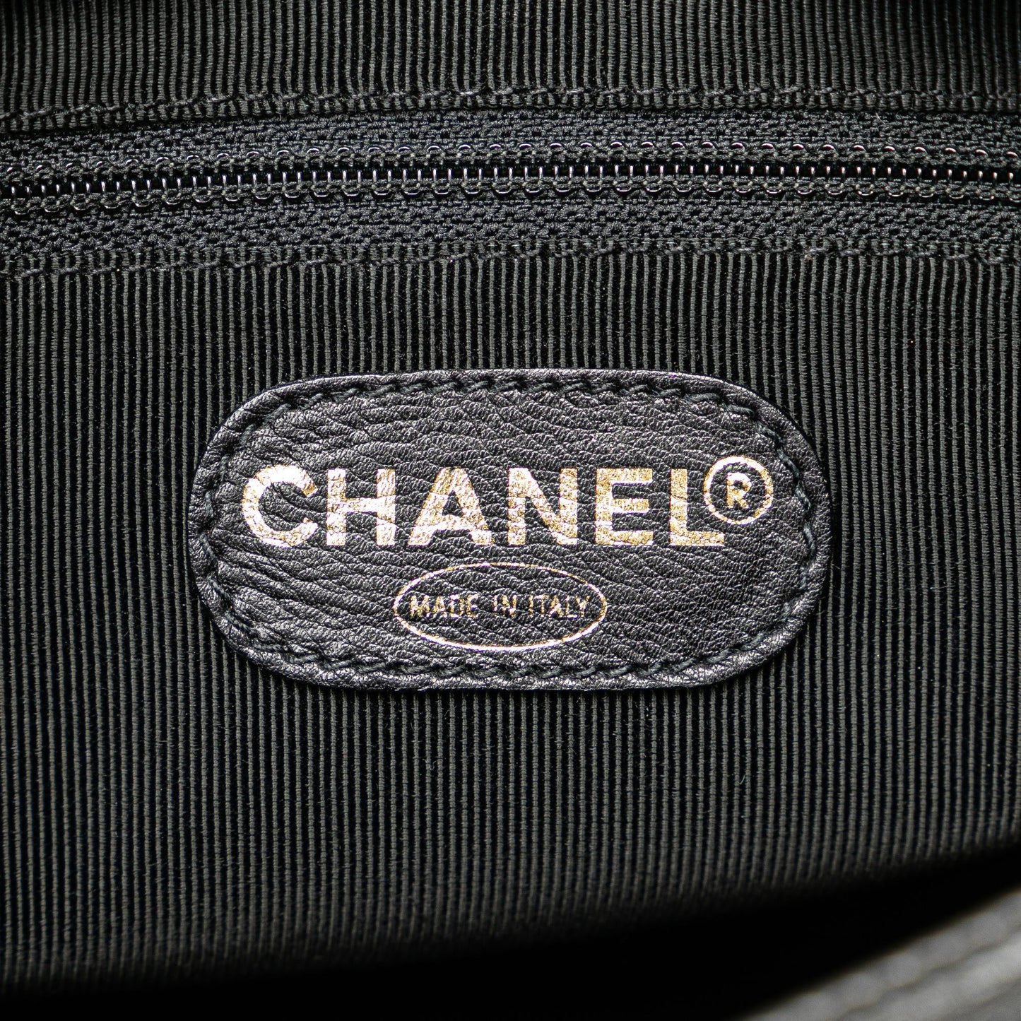 Chanel CC Lambskin Chain Tote (SHG-1z47sq)
