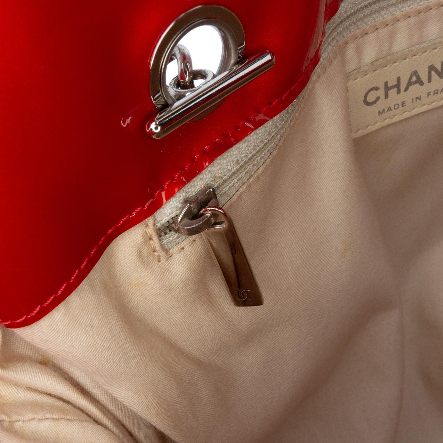 Chanel CC Patent Crystal Strass Embellished Bonbons Tote