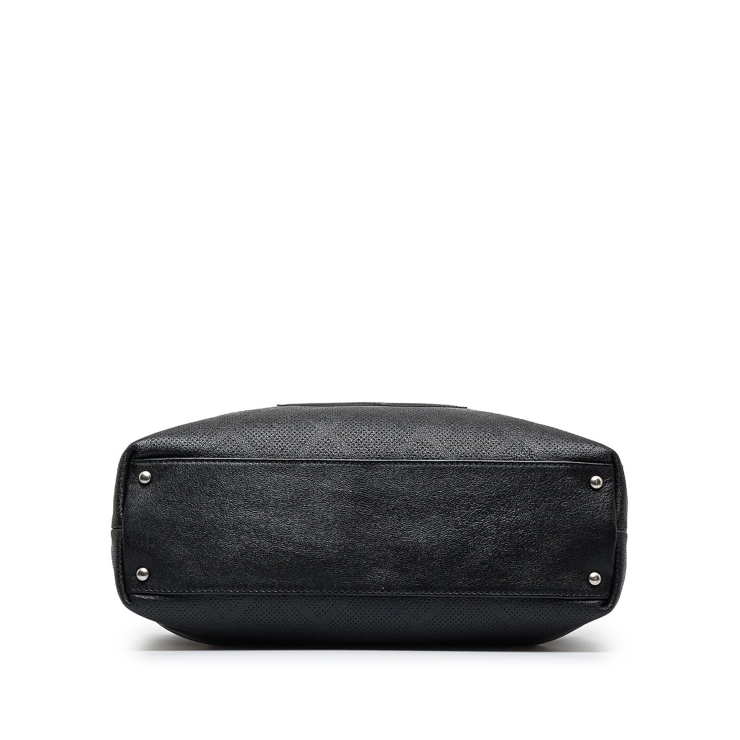 Luxury Chanel CC Perforated Tote (SHG-XVBWdn)