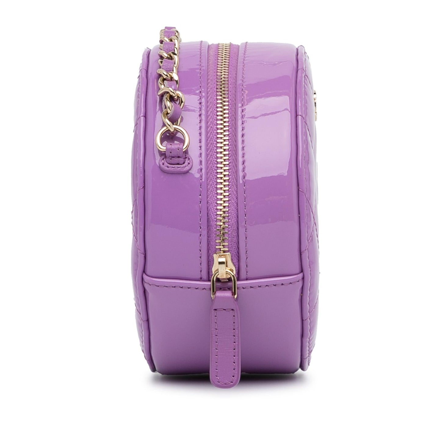 Luxury Chanel CC Quilted Patent Round Clutch With Chain (SHG-g7ORNQ)