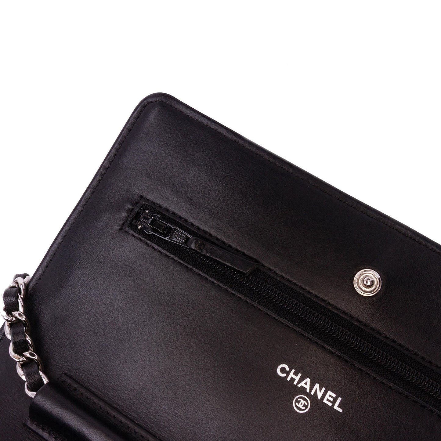 Chanel CC Quilted Patent Wallet On Chain