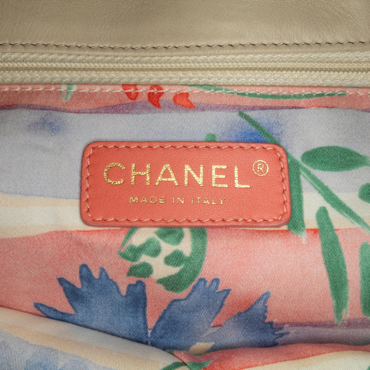 Chanel CC Straw Country Flap (SHG-LDVjxm)