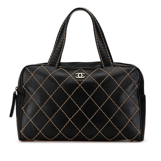 Chanel CC Wild Stitch Lambskin Handbag (SHG-PztZdy)
