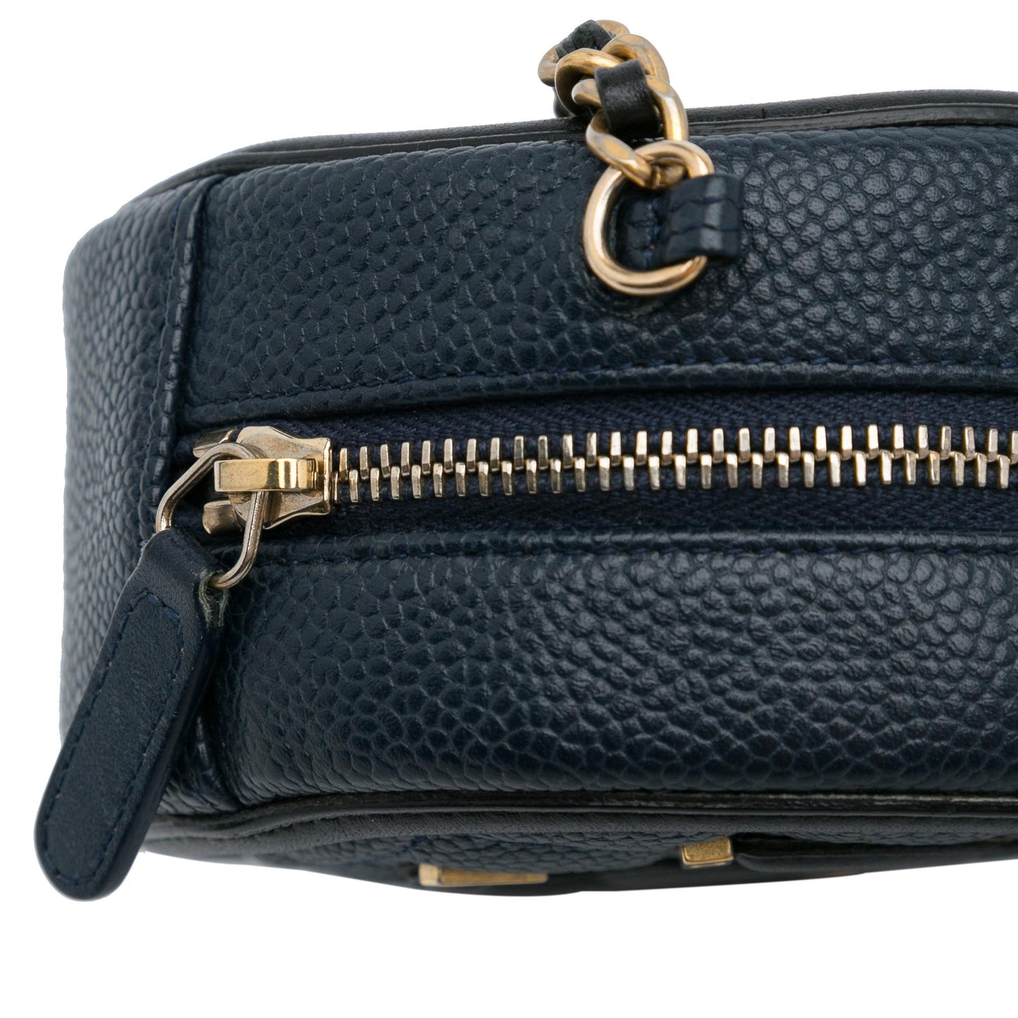 Chanel Caviar CC Filigree Round Crossbody Bag (SHG-f1Lbtg)