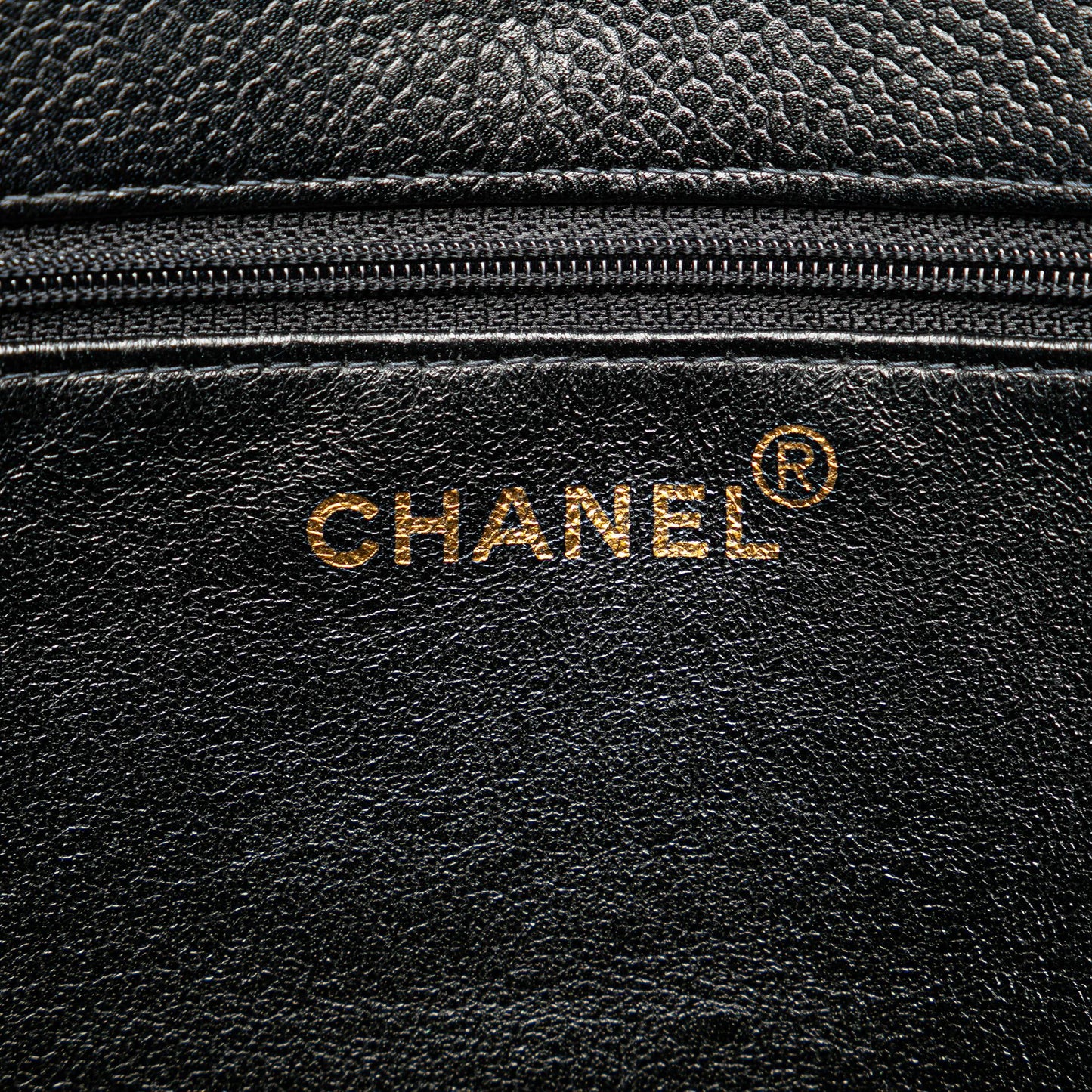 Chanel Caviar CC Tote Bag (SHG-qd9B2F)