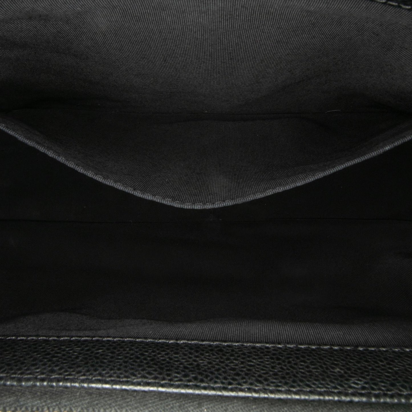 Chanel Caviar Grand Shopping Tote (SHG-uwjTqA)