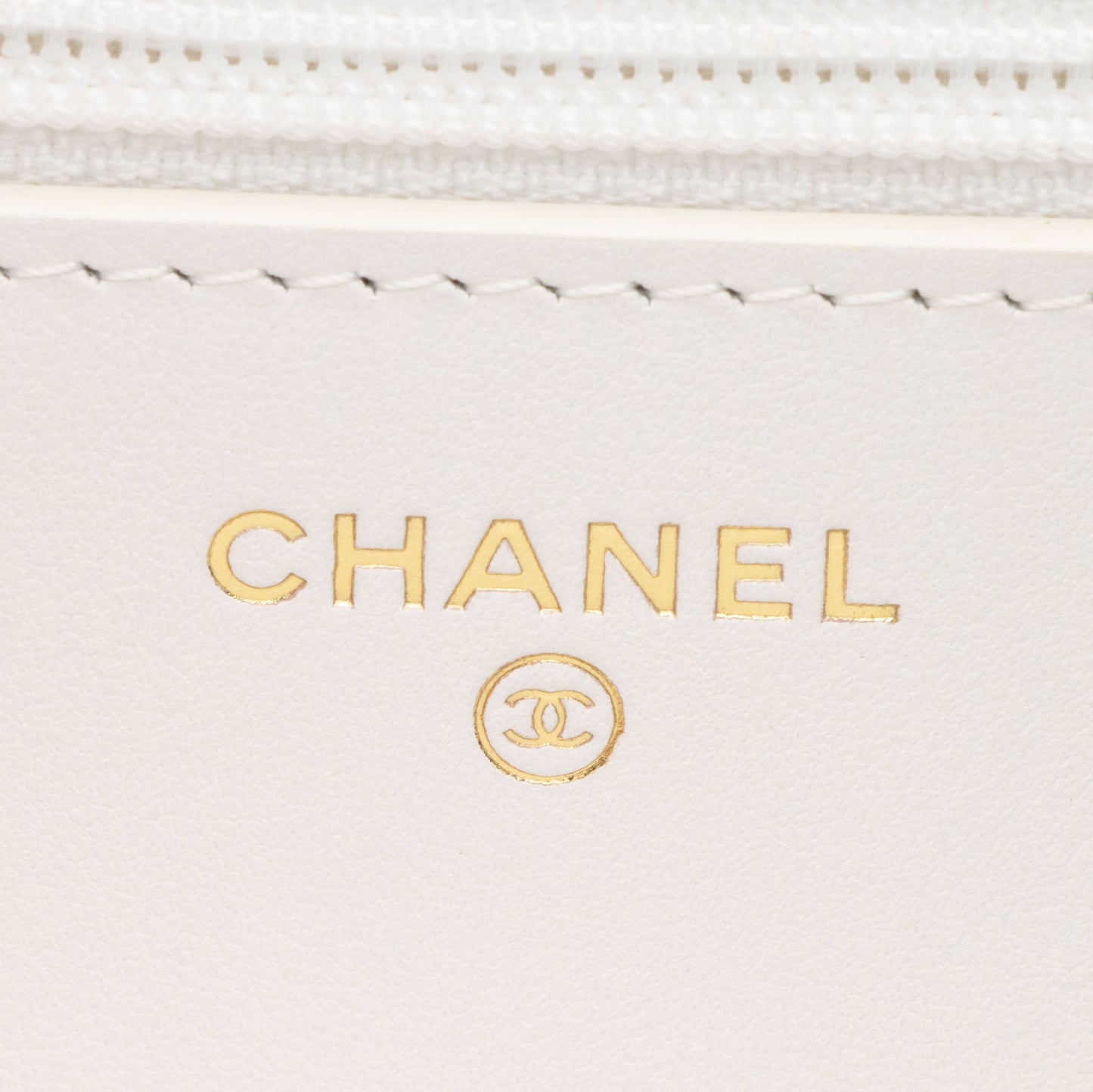 Chanel Caviar Leather Boy Wallet on Chain (SHF-z9WBsL)