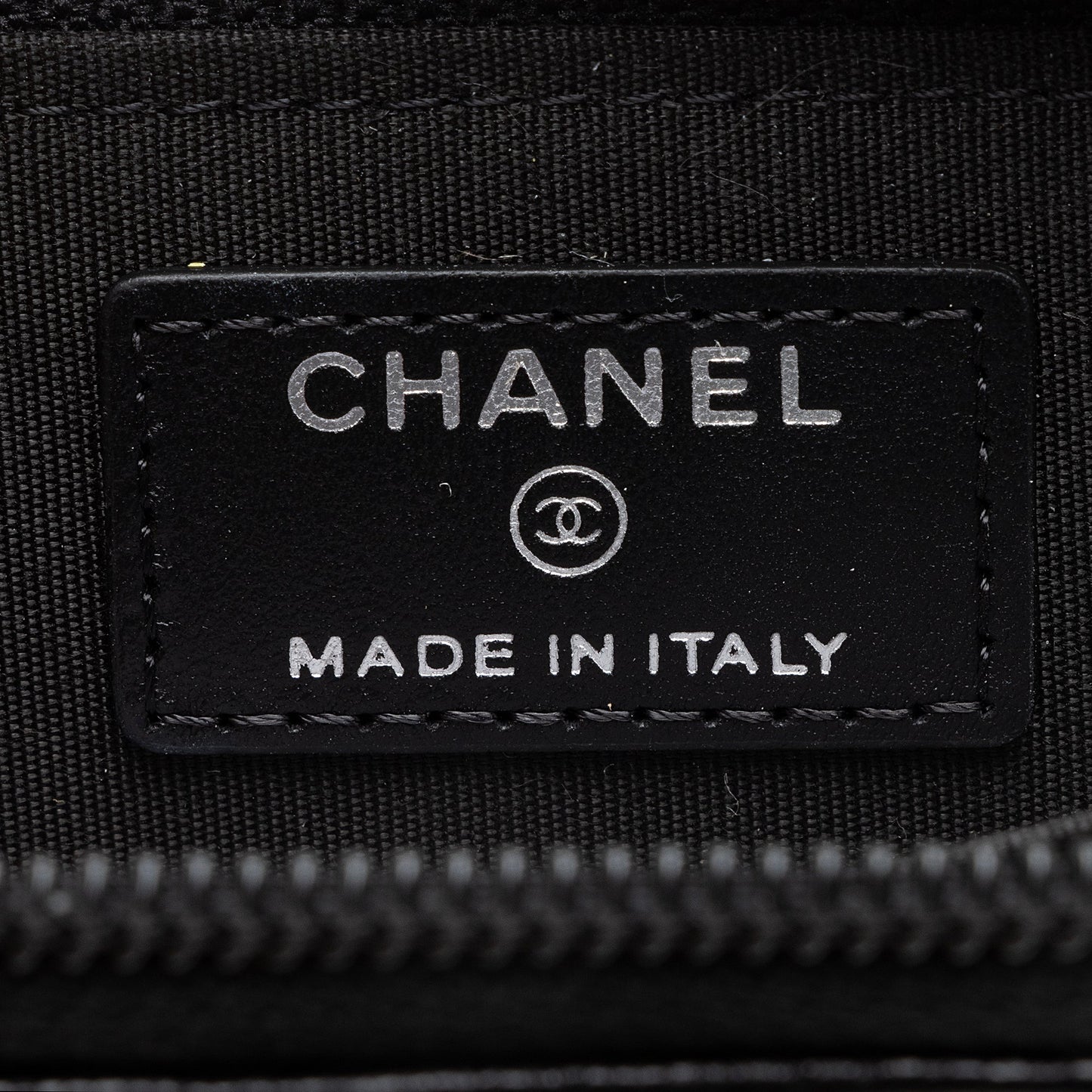 Chanel Caviar Leather Boy Zip Coin Purse (SHF-22675)