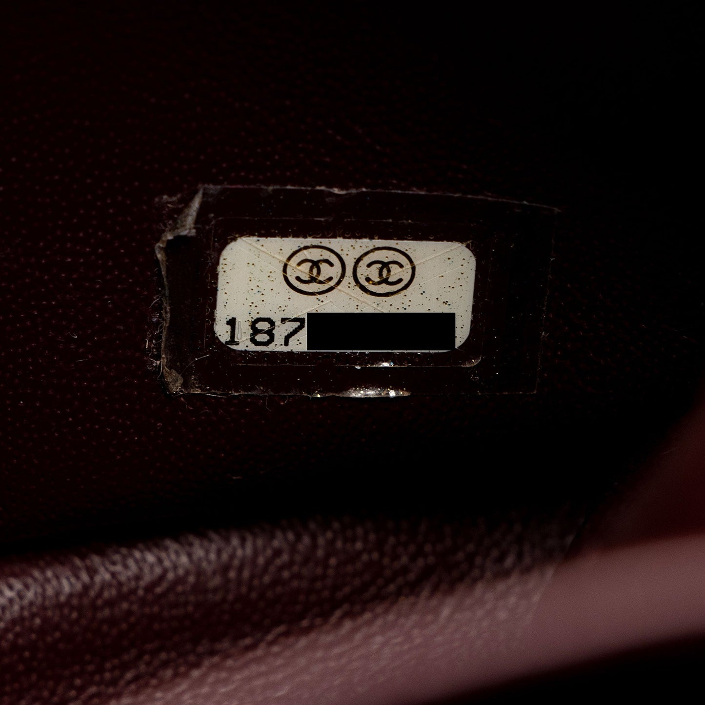 Chanel Caviar Leather Classic Maxi Double Flap Bag (SHF-v8U2qf)