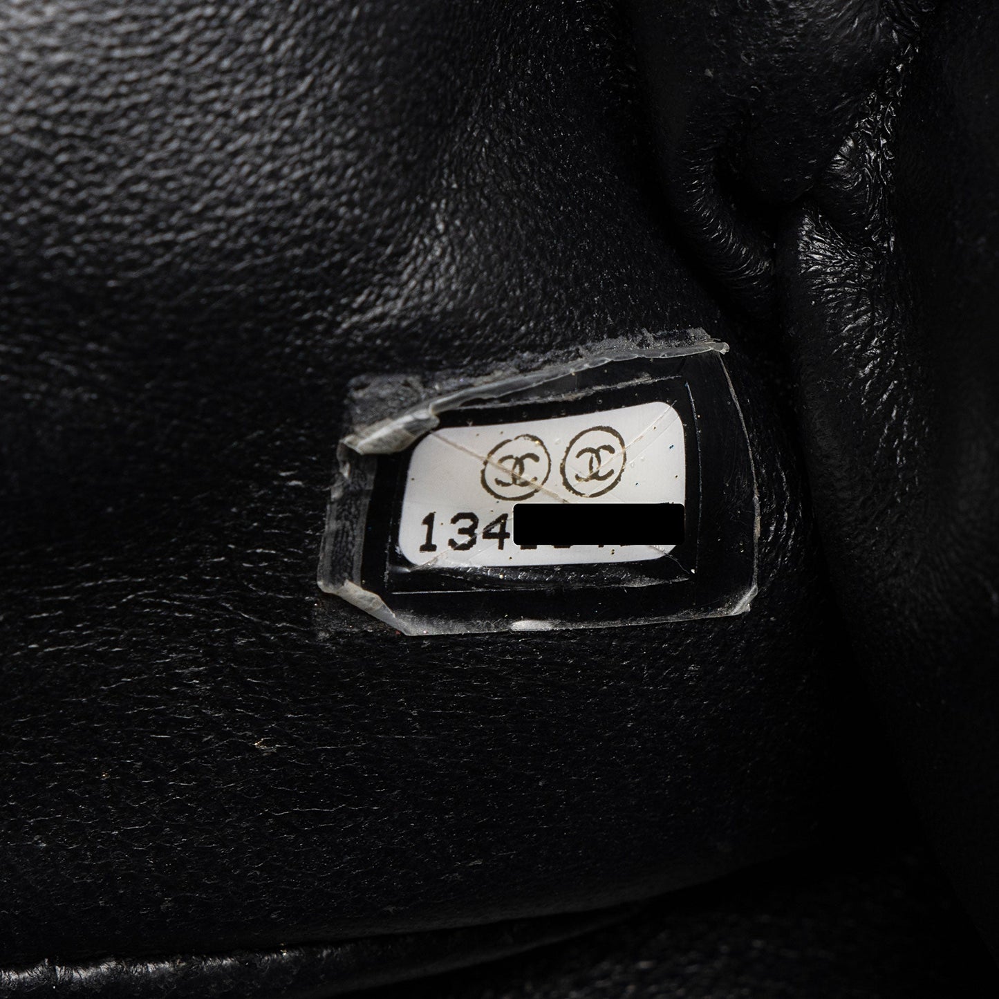 Chanel Caviar Leather Classic Maxi Single Flap Bag (SHF-tdUQSa)