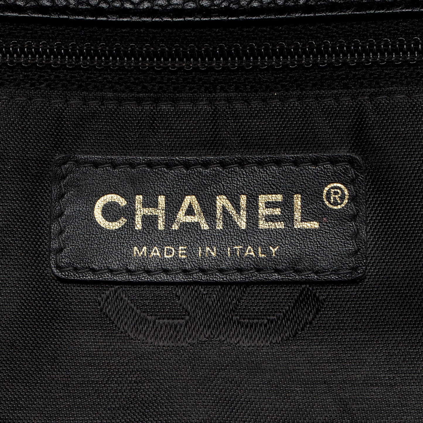 Chanel Caviar Leather Stitched CC Flap Satchel (SHF-ewpcah)
