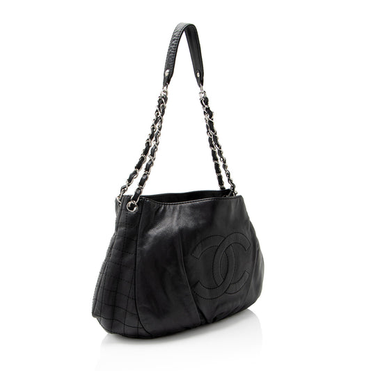 Chanel Caviar Leather Timeless CC Shoulder Bag