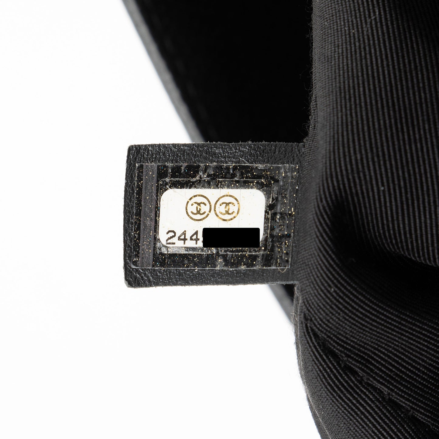 Chanel Caviar Leather Urban Companion Tote (SHF-nAN9Fg)