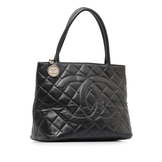 Luxury Chanel Caviar Medallion Tote Bag (SHG-fR3L7k)