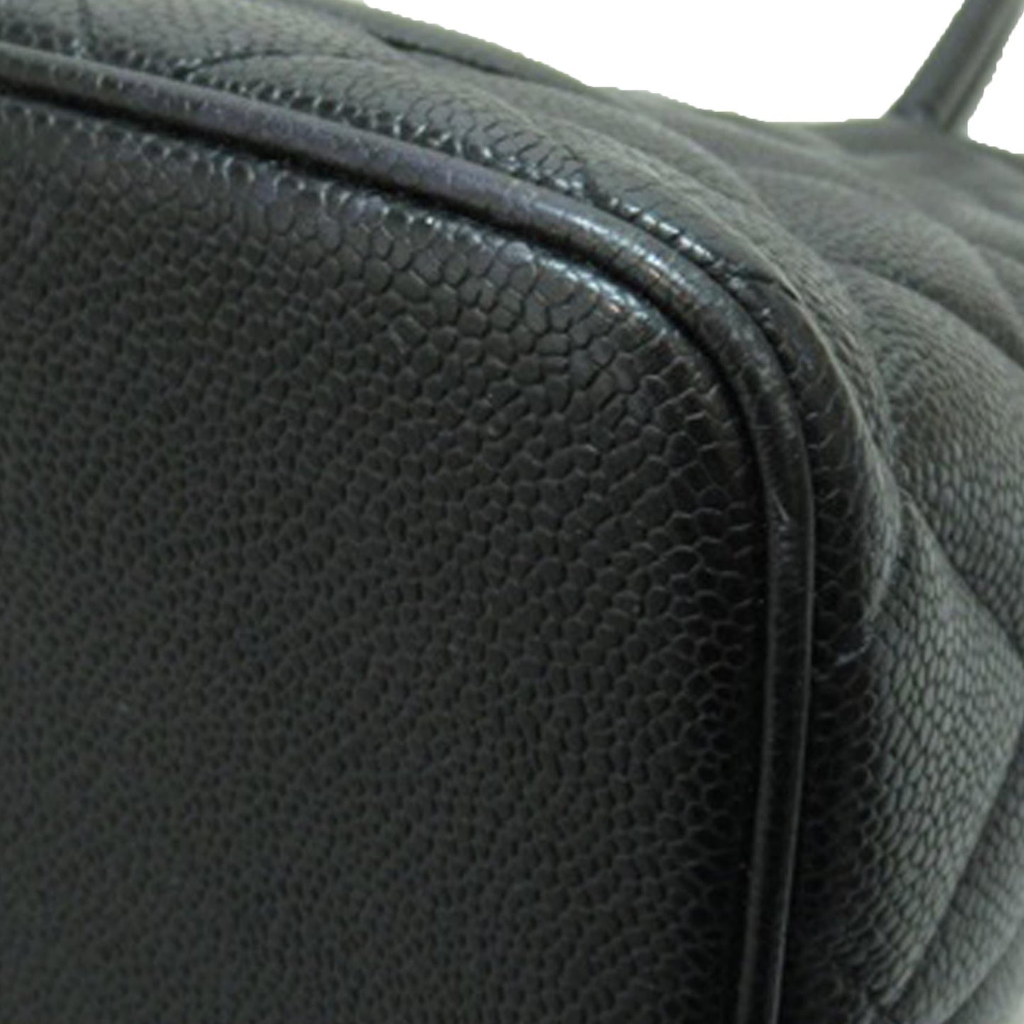 Chanel Caviar Medallion Tote Bag (SHG-0z0hK1)