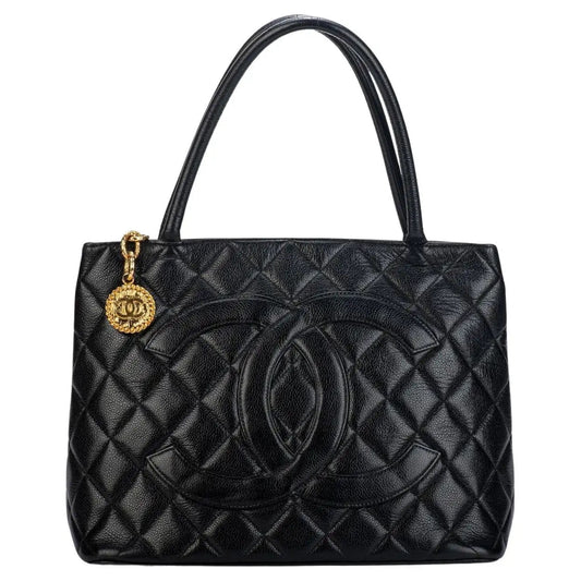 Luxury Chanel CAVIAR LEATHER MEDALLION TOTE BAG