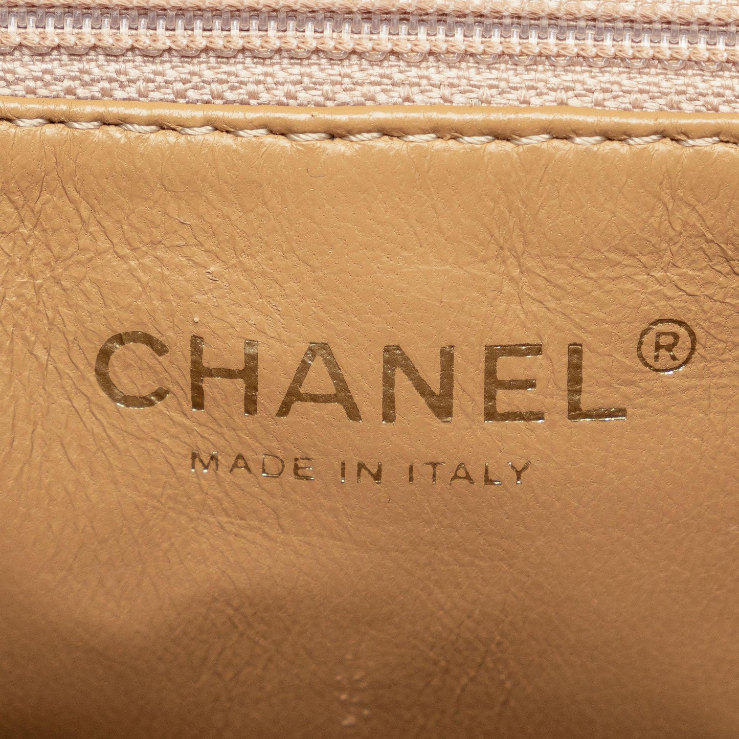 Chanel Caviar Medallion Tote (SHG-fcgDHq)
