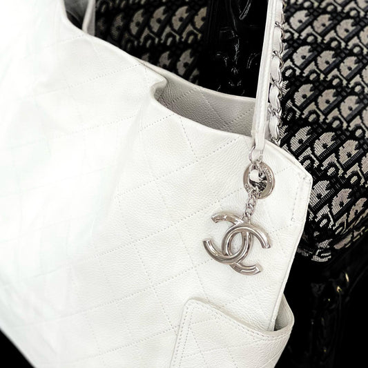 Luxury Chanel CAVIAR QUILTED LEATHER TOTE BAG