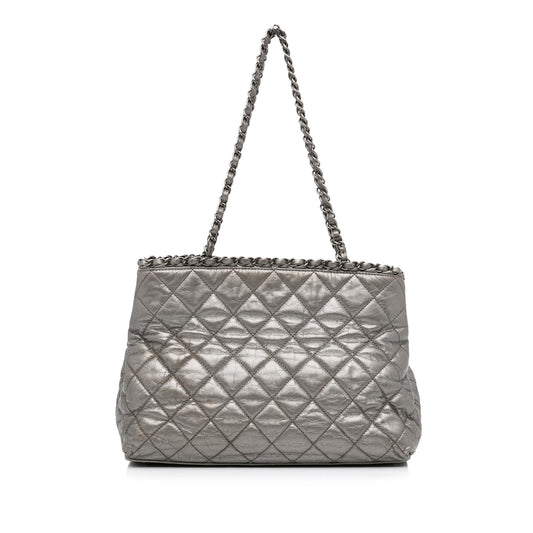 Luxury Chanel Chain Me Tote (SHG-XP5TtV)