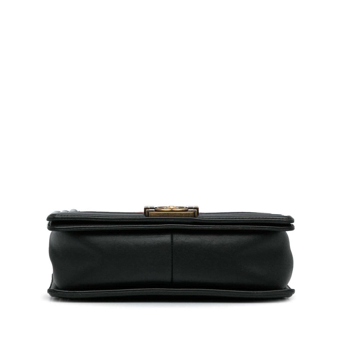 Chanel Crest-Embellished Medium Boy Bag (SHG-ThPZsB)
