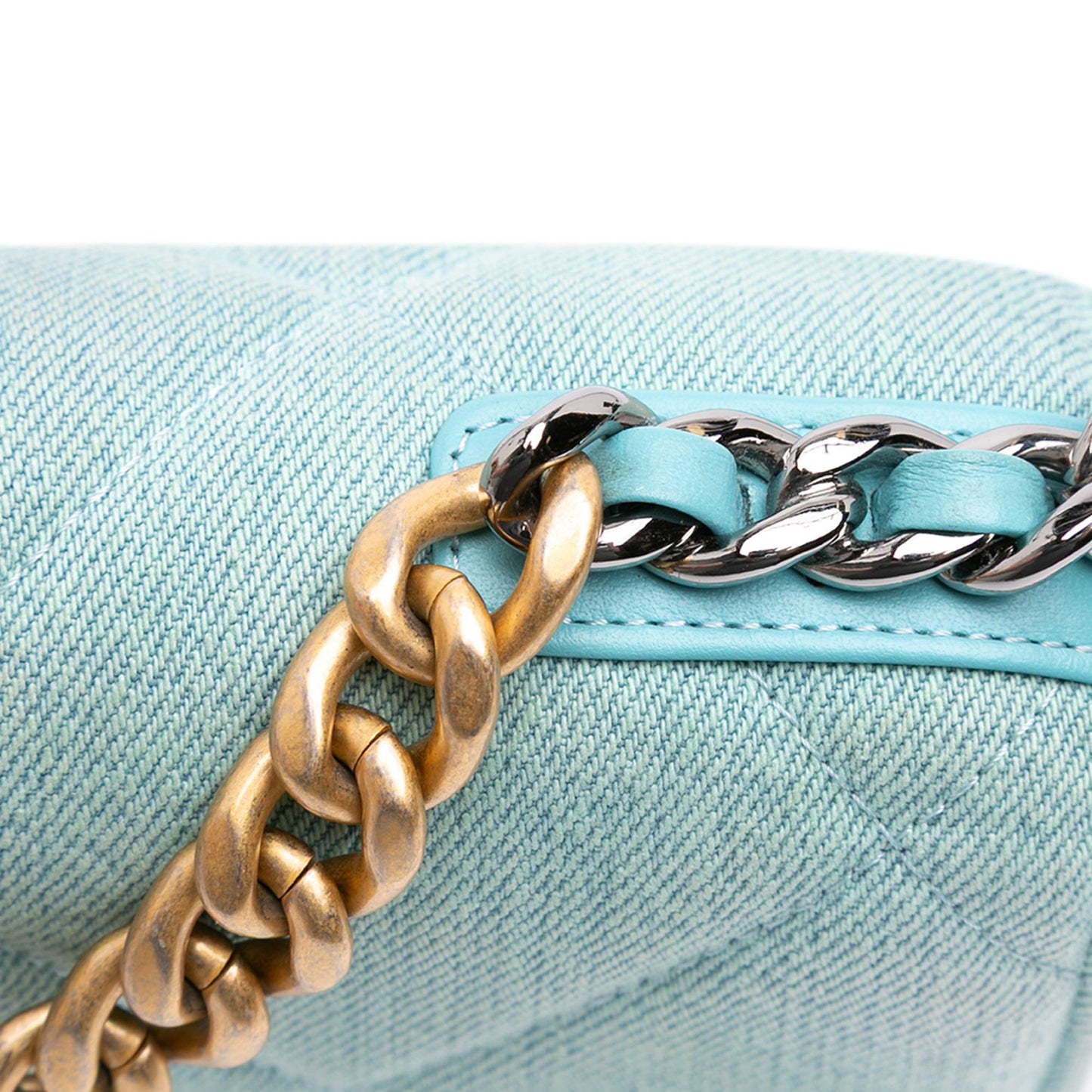 Chanel Denim 19 Wallet on Chain