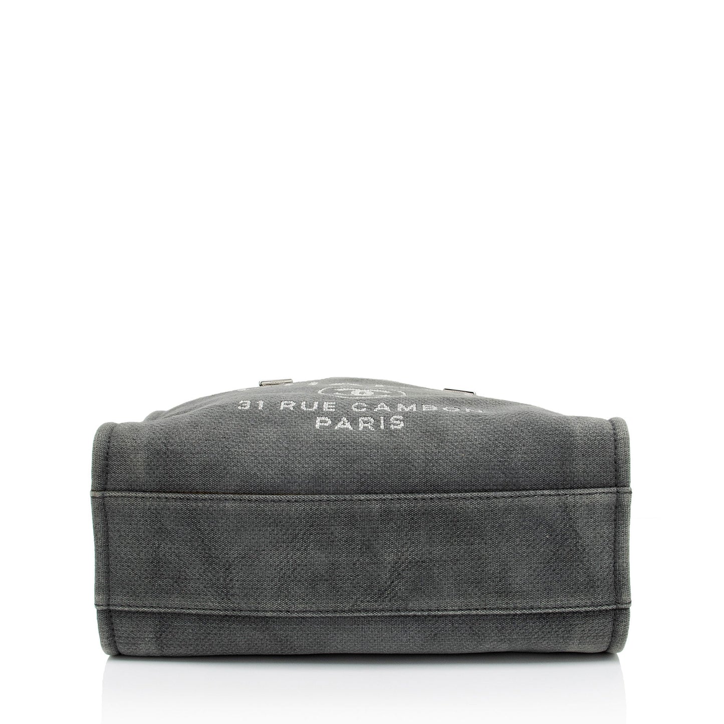 Luxury Chanel Denim Deauville Small Tote (SHF-TNnz1R)