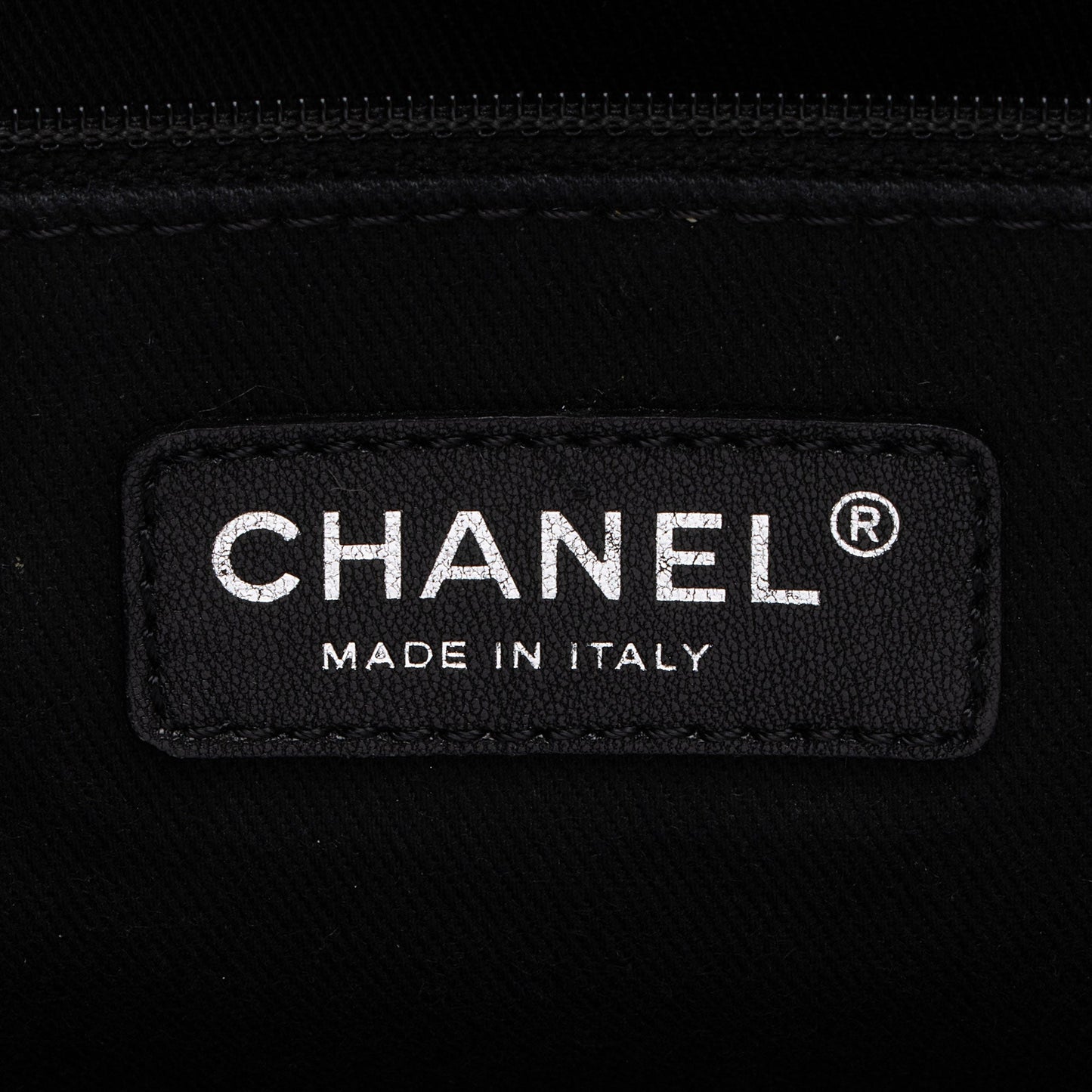 Chanel Distressed Lambskin Coco Rider Large Bowler Bag (SHF-B7H8qF)