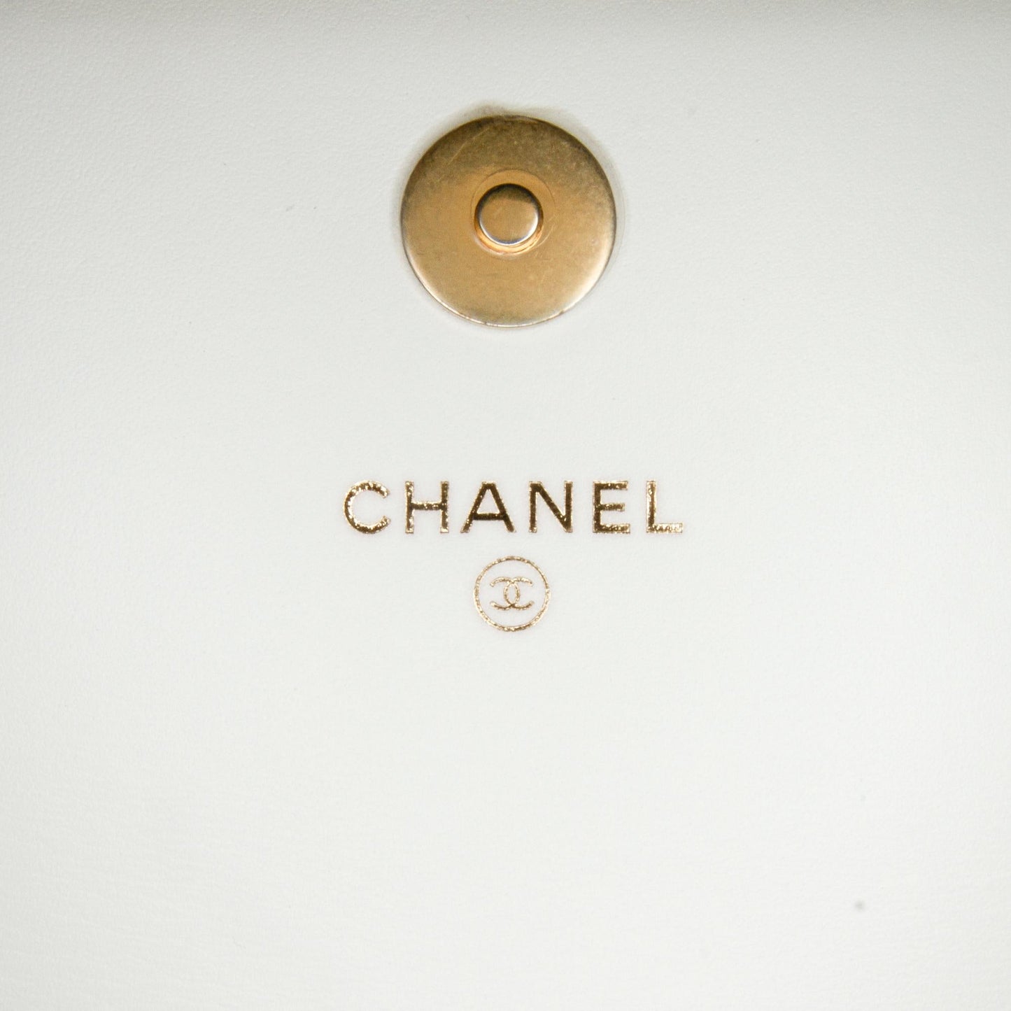 Chanel Enchained Flap Wallet on Chain (SHG-bl91Yx)