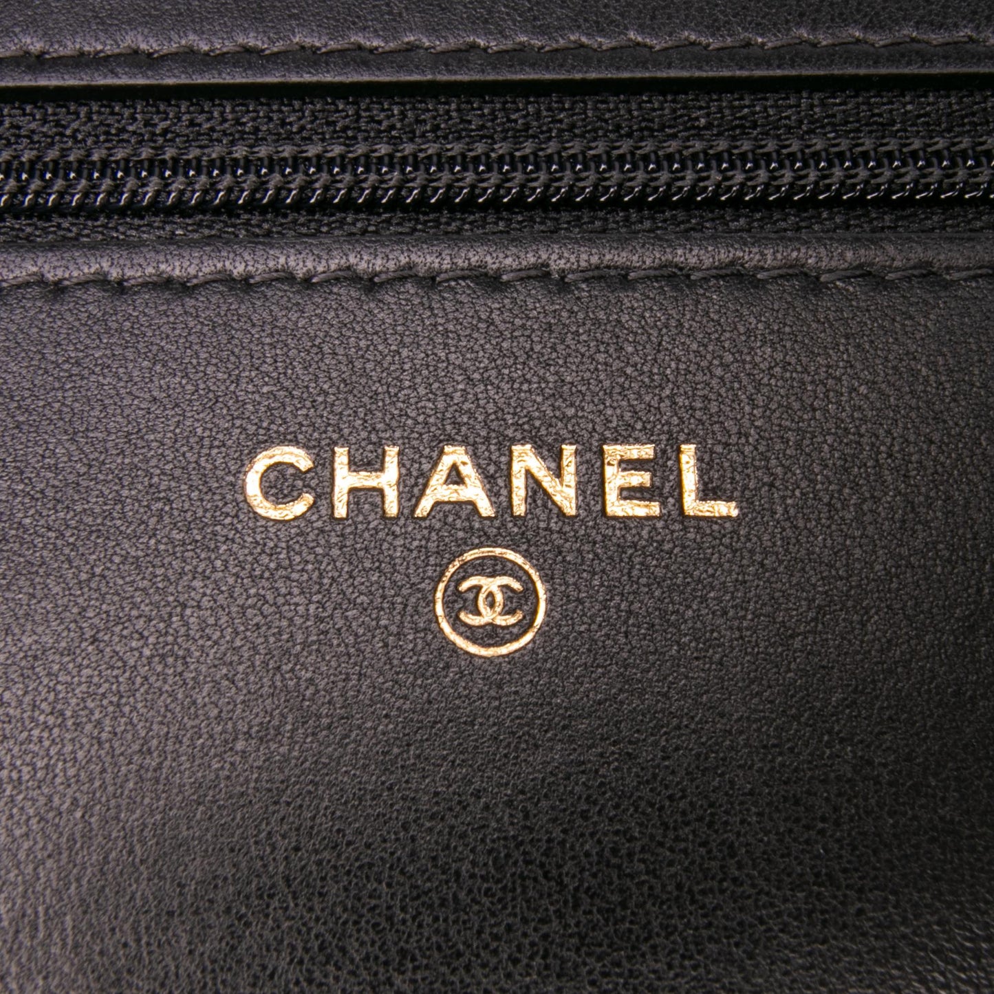 Chanel Houndstooth Tweed 19 Wallet On Chain