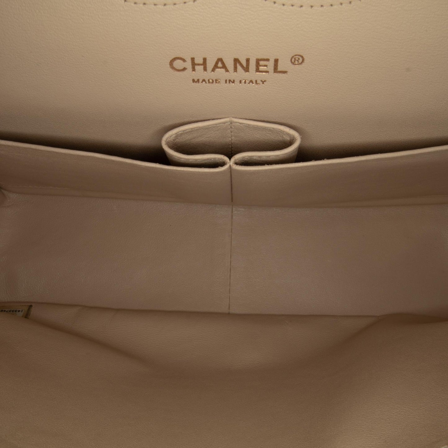 Chanel Jumbo Classic Caviar Double Flap (SHG-lqMXv8)